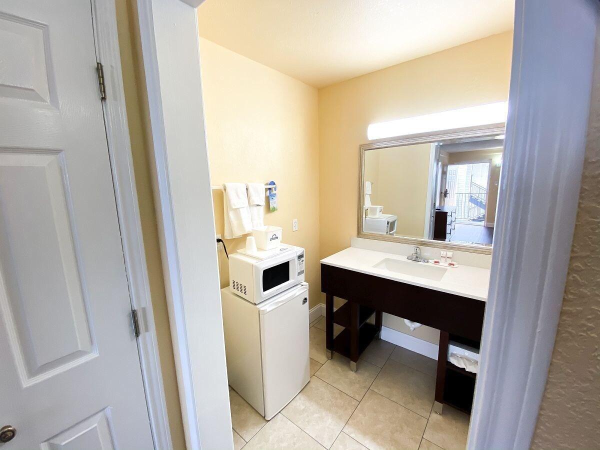 Econo Lodge Richmond-North Chesterfield מראה חיצוני תמונה
