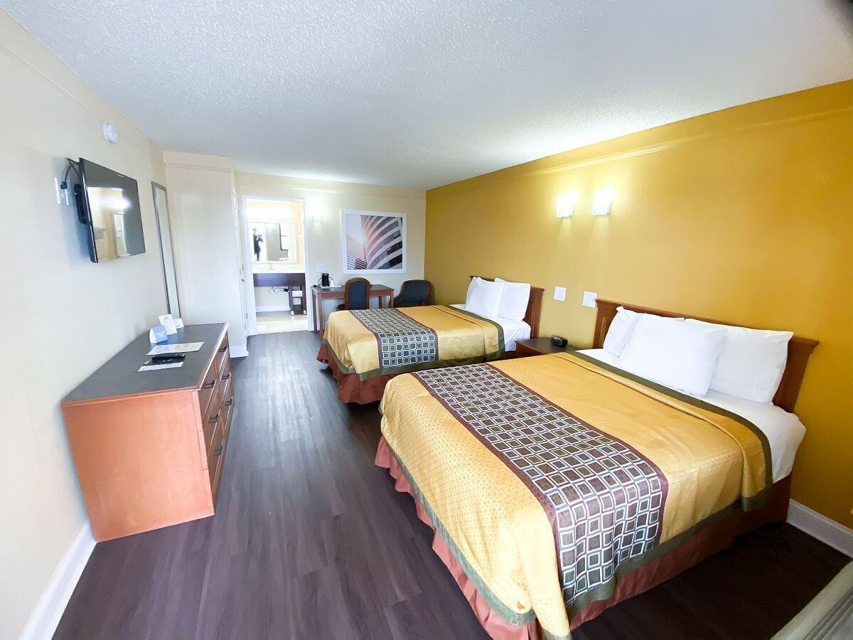Econo Lodge Richmond-North Chesterfield מראה חיצוני תמונה