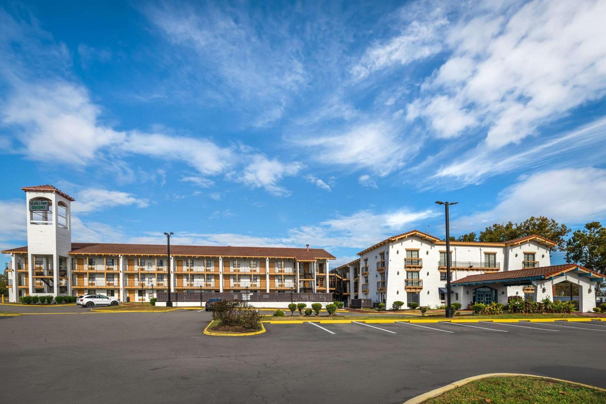 Econo Lodge Richmond-North Chesterfield מראה חיצוני תמונה
